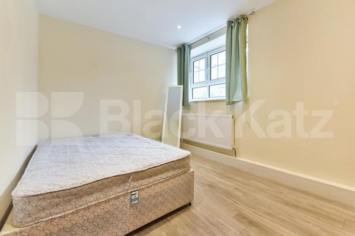 Recently Refurbished, Contemporary & Stylish  Wickstead House County Street, Borough/Elephant and Castle